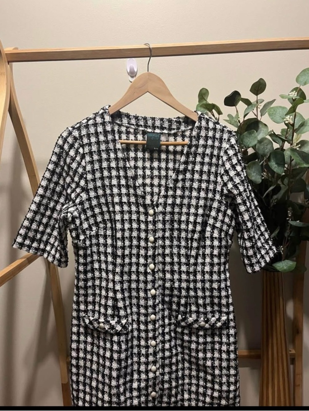 Gabby Skye Black and White Tweed Button-Front Dress - Picture 2 of 6
